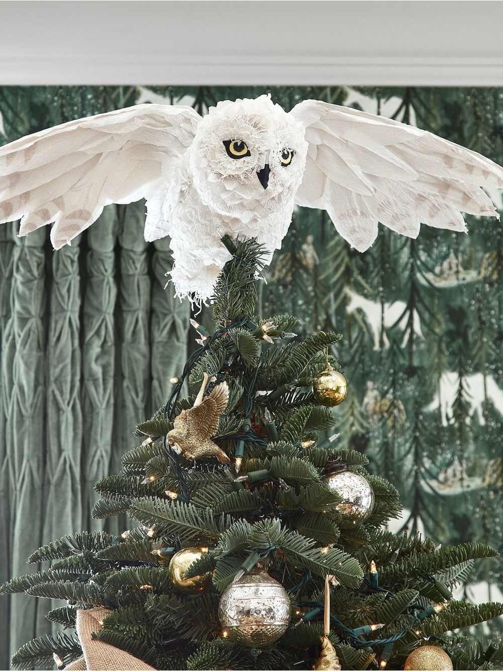 Harry Potter™ Hedwig™ Tree Topper